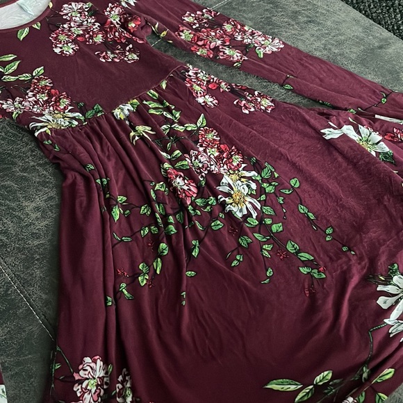 Long Sleeve Casual T Shirt Flowy Swing Dress with Pockets - Picture 4 of 11